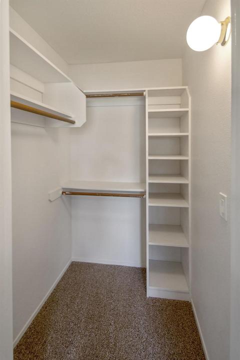 831 E Palm Dr, Hanford, CA 93230 photo 20