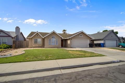 831 E Palm Dr, Hanford, CA 93230 photo 1