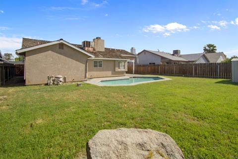 831 E Palm Dr, Hanford, CA 93230 photo 24