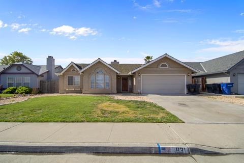 831 E Palm Dr, Hanford, CA 93230 photo 3