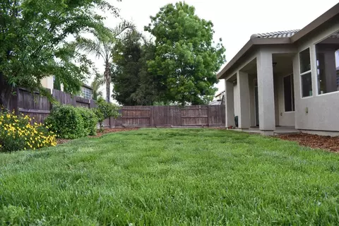 349 Hampton St, Tulare, CA 93274 photo 40
