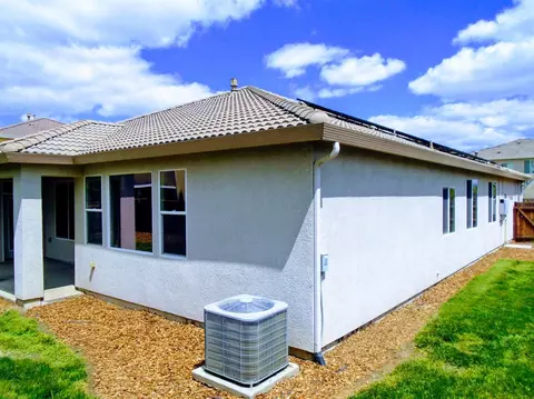 349 Hampton St, Tulare, CA 93274 photo 49