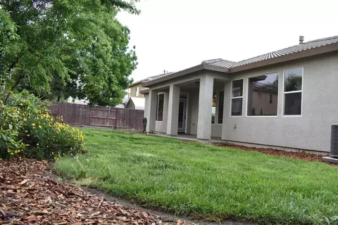 349 Hampton St, Tulare, CA 93274 photo 39