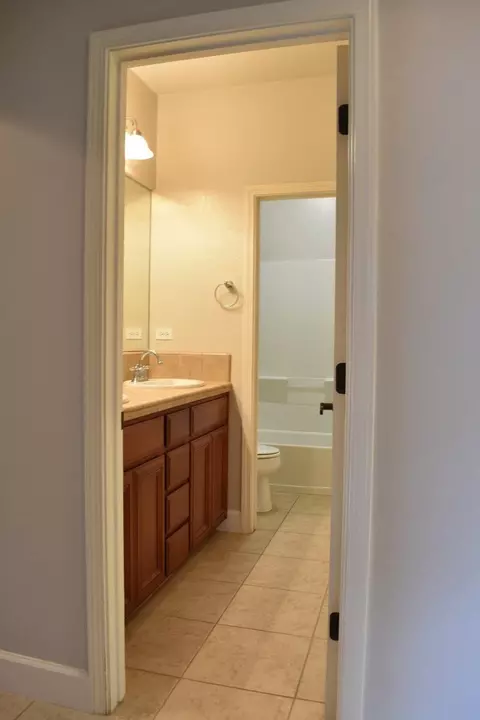 349 Hampton St, Tulare, CA 93274 photo 30