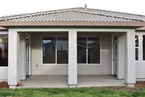 349 Hampton St, Tulare, CA 93274 photo 38