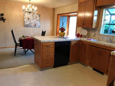 1733 W Cherry, Visalia, CA 93277 photo 10