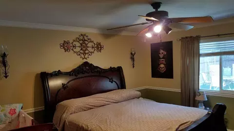 2232 E Arlen Ave, Visalia, CA 93292 photo 5