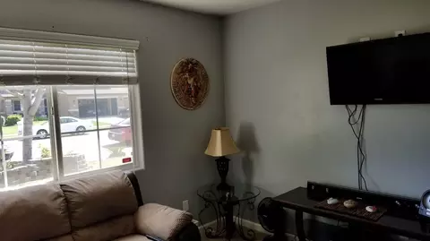 2232 E Arlen Ave, Visalia, CA 93292 photo 9