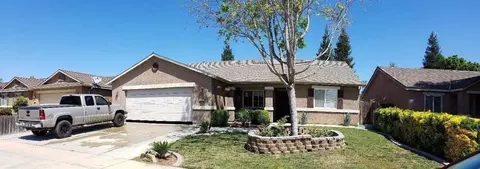 2232 E Arlen Ave, Visalia, CA 93292 photo 1