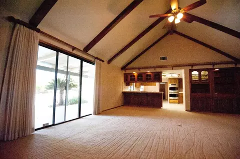 304 E Parkview Ave, Visalia, CA 93277 photo 22