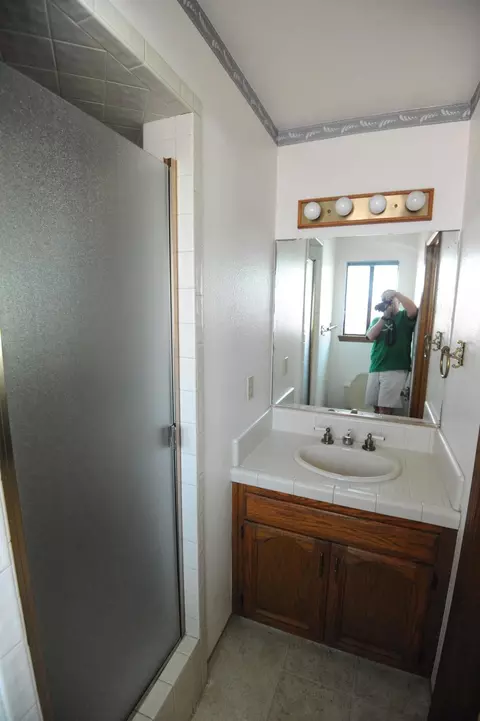 304 E Parkview Ave, Visalia, CA 93277 photo 48