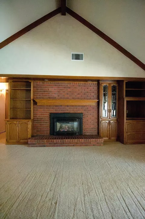 304 E Parkview Ave, Visalia, CA 93277 photo 36