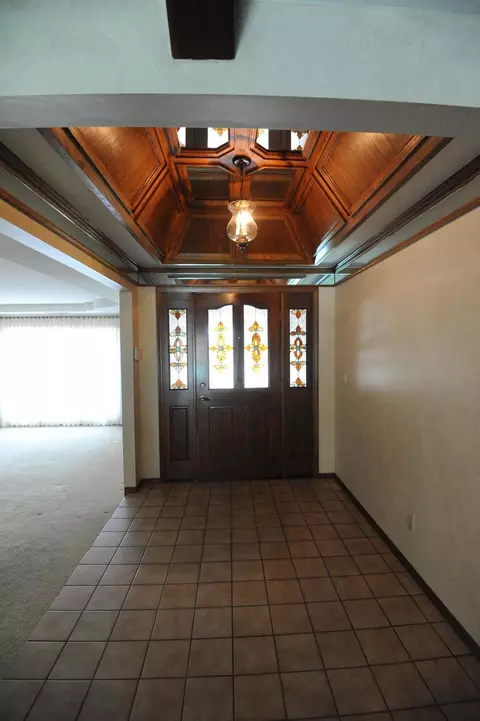 304 E Parkview Ave, Visalia, CA 93277 photo 34