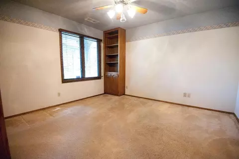 304 E Parkview Ave, Visalia, CA 93277 photo 64