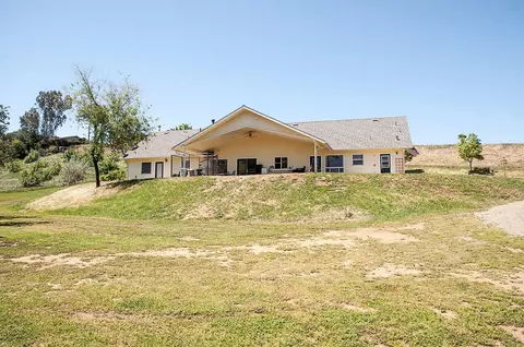 16604 Cattle Dr, Springville, CA 93265 photo 29
