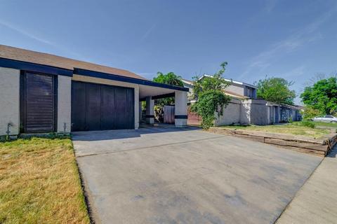 643 E Harold Ave, Visalia, CA 93292 photo 1