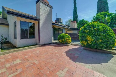 643 E Harold Ave, Visalia, CA 93292 photo 13