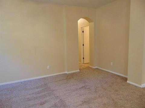 4141 E Laurel Ave, Visalia, CA 93292 photo 11