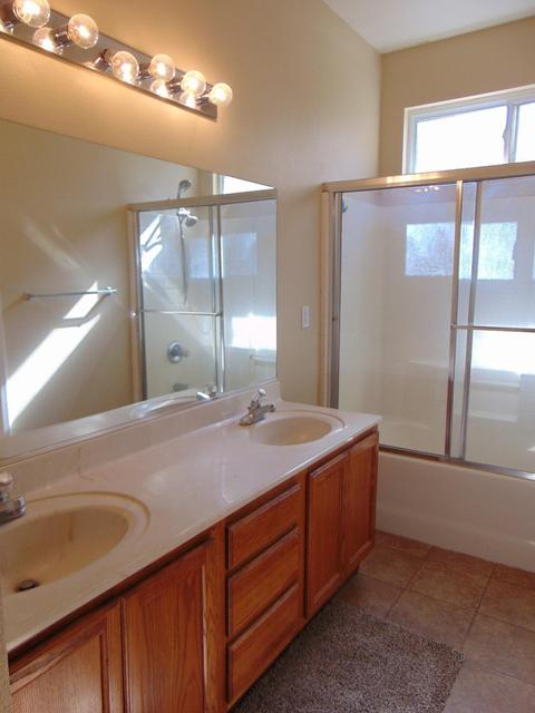 4141 E Laurel Ave, Visalia, CA 93292 photo 29