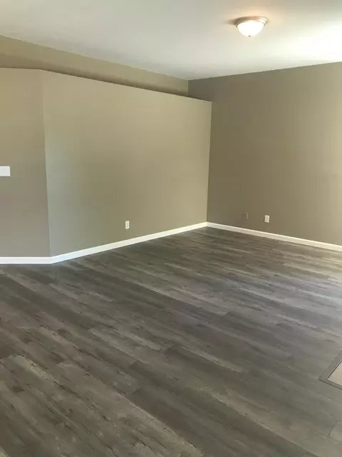 1191 Pine Dr, Lemoore, CA 93245 photo 28