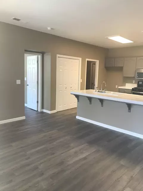 1191 Pine Dr, Lemoore, CA 93245 photo 10