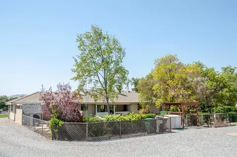 31014 Angus Loop Dr, Springville, CA 93265 photo 43