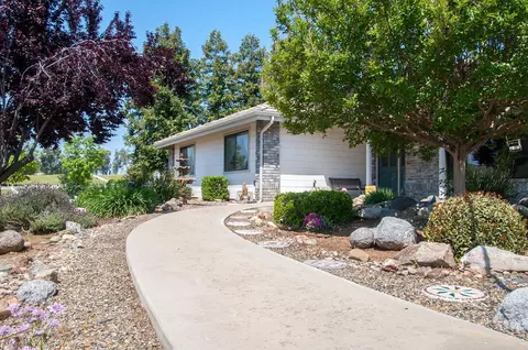 31014 Angus Loop Dr, Springville, CA 93265 photo 12