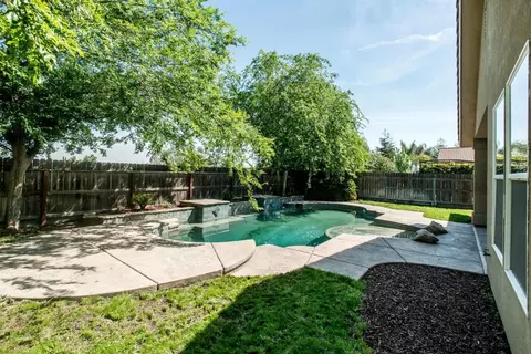 324 Hemmingway Ct, Tulare, CA 93274 photo 38