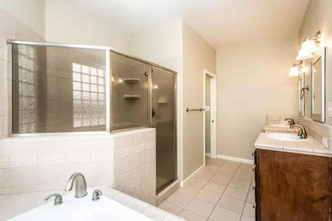 324 Hemmingway Ct, Tulare, CA 93274 photo 28