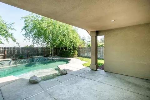 324 Hemmingway Ct, Tulare, CA 93274 photo 34