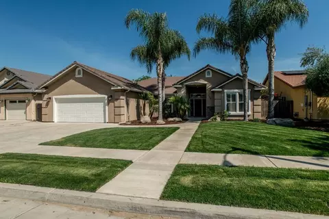 324 Hemmingway Ct, Tulare, CA 93274 photo 1
