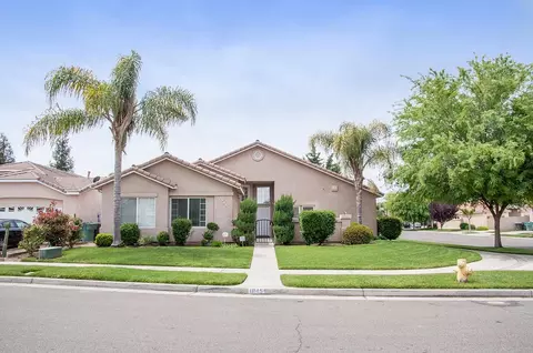 1845 N Madera St, Visalia, CA 93292 photo 2