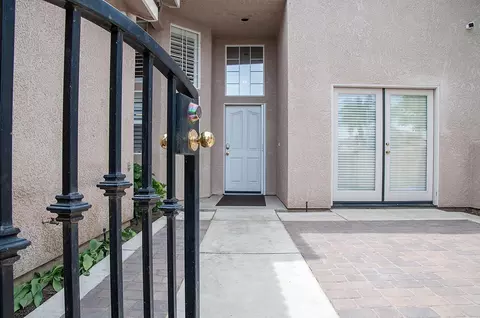 1845 N Madera St, Visalia, CA 93292 photo 4