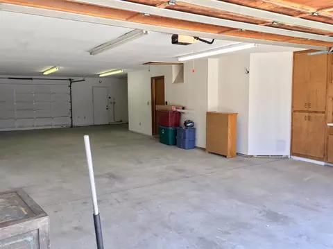 2620 E Paradise Ave, Visalia, CA 93292 photo 25