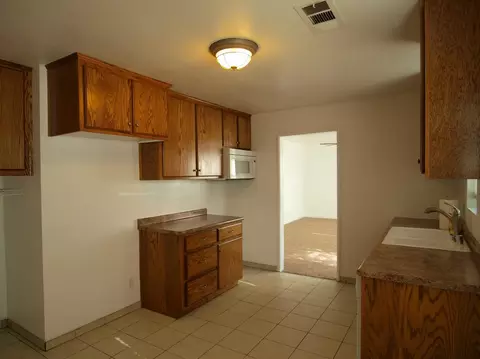 628 S Kaweah Ave, Exeter, CA 93221 photo 9