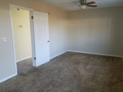 115 Whittier Ct, Exeter, CA 93221 photo 9