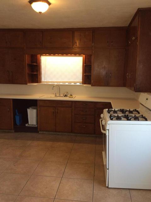 1493 E Olive Way, Dinuba, CA 93618 photo 7