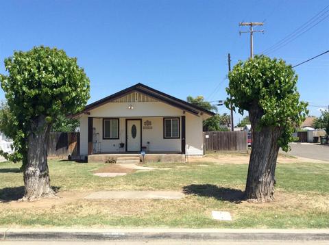 1493 E Olive Way, Dinuba, CA 93618 photo 1