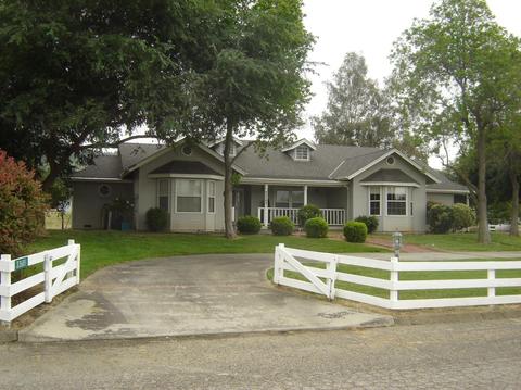 33681 Bear Ln, Springville, CA 93265 photo 2