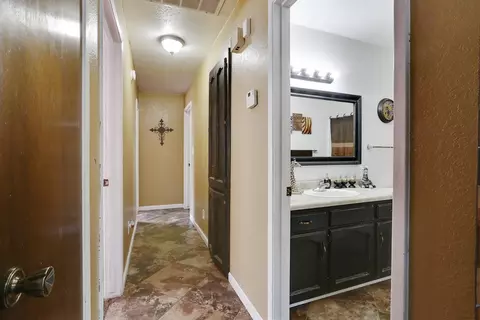 1397 E Levin Ave, Tulare, CA 93274 photo 11