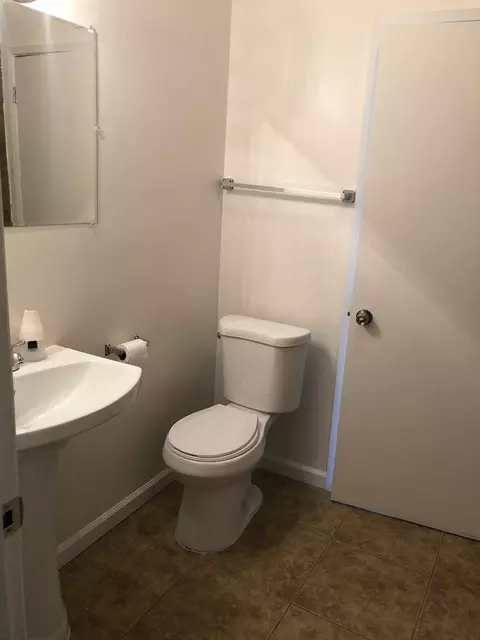 985 E Park Way, Dinuba, CA 93618 photo 8