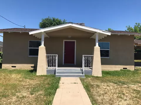 985 E Park Way, Dinuba, CA 93618 photo 2