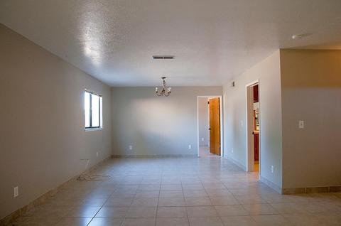 926 Murphy Dr, Lemoore, CA 93245 photo 9