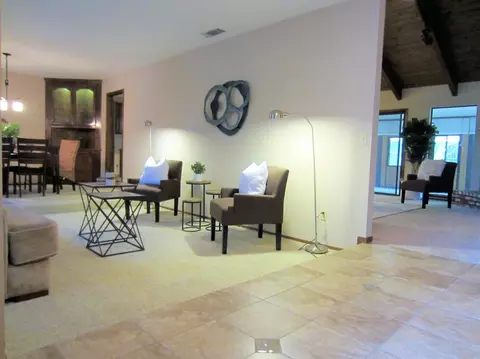 2425 E Hillcrest Ct, Visalia, CA 93292 photo 6