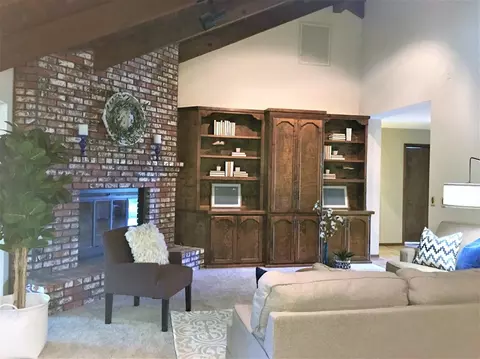 2425 E Hillcrest Ct, Visalia, CA 93292 photo 17
