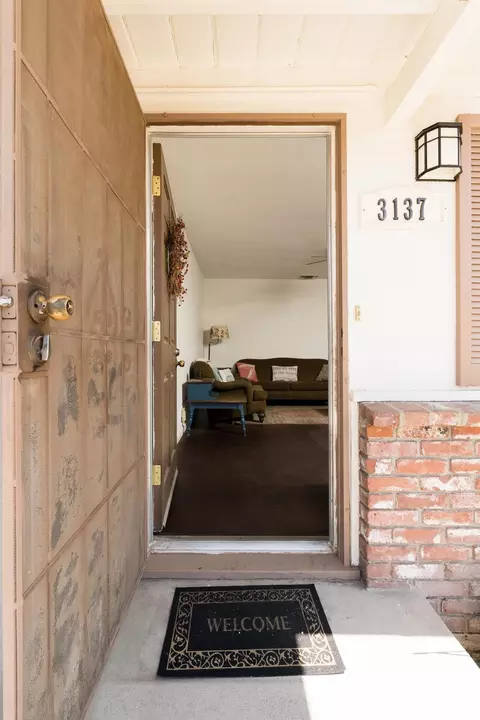 3137 E Stapp Ave, Visalia, CA 93292 photo 2