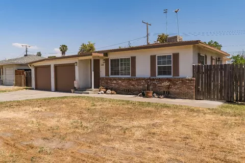3137 E Stapp Ave, Visalia, CA 93292 photo 22