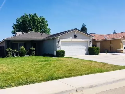 1738 E Monte Verde Ave, Visalia, CA 93292 photo 1