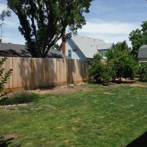 1836 E Laurel Ave, Visalia, CA 93292 photo 17