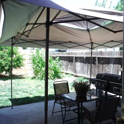 1836 E Laurel Ave, Visalia, CA 93292 photo 16